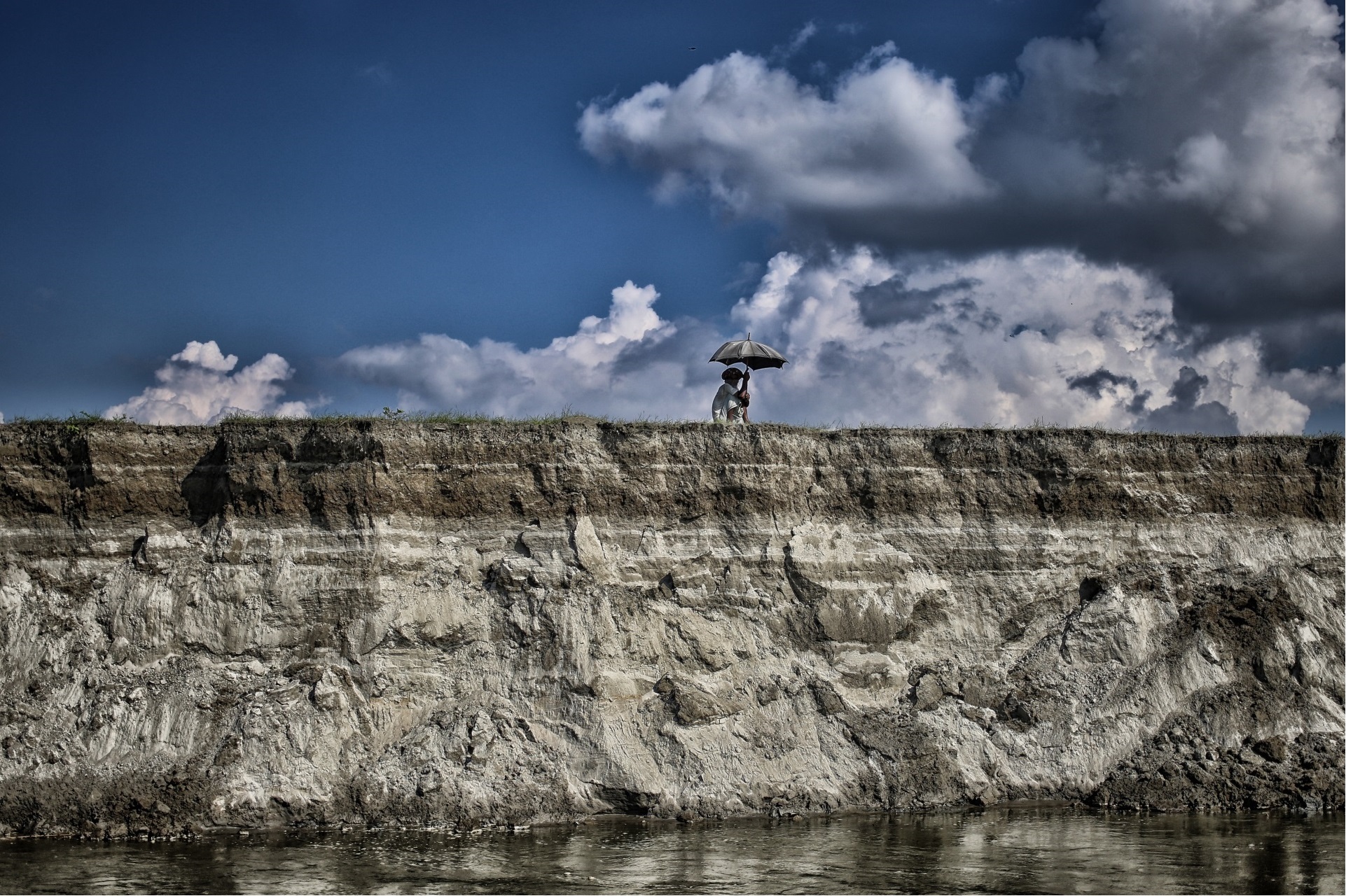 Embankment of a Char in Bangladesh (Photo by Wasama Doja)