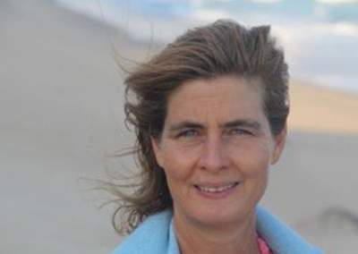 HENRIETTE LURVINK, Penningmeester - Bestuur Friendship Nederland