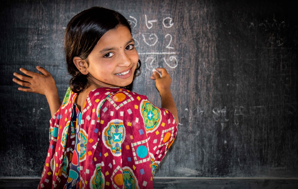 Literacy classes (Bringing primary education to poor communities in Bangaldesh)